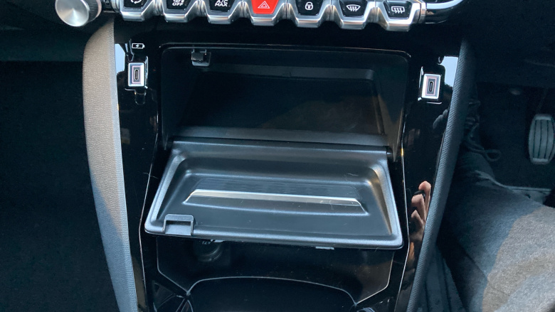 Peugeot 2008 1.2 PureTech Allure 5dr Petrol Estate